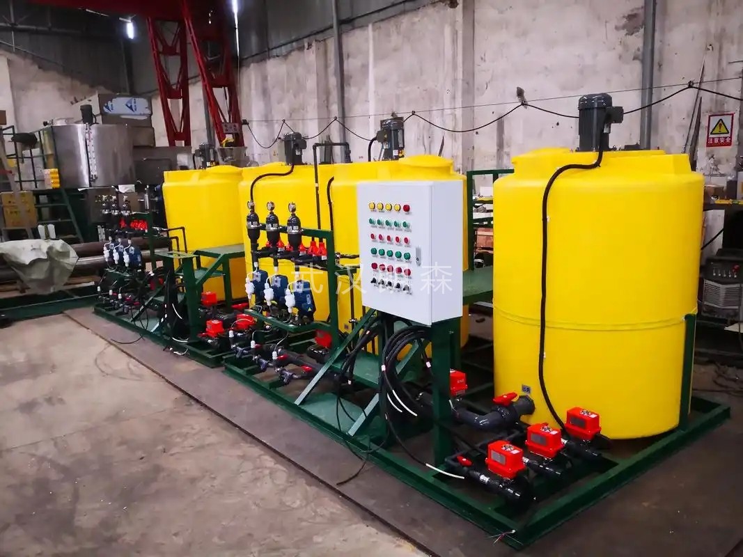 全自动加药装置